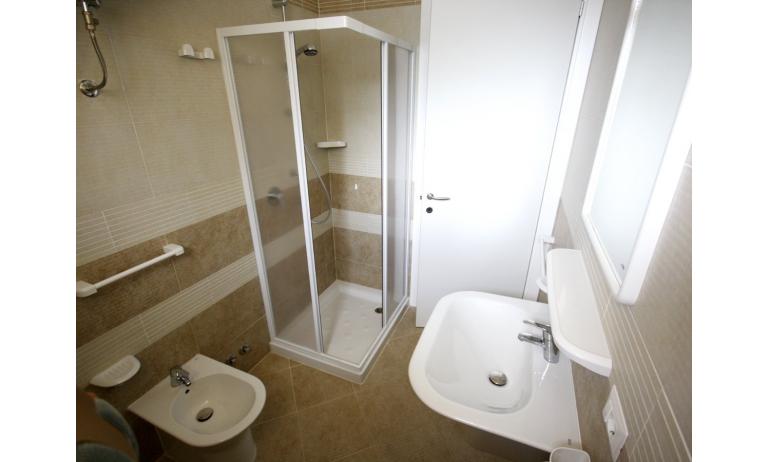 residence PARCO DELLE NAZIONI: bathroom (example)